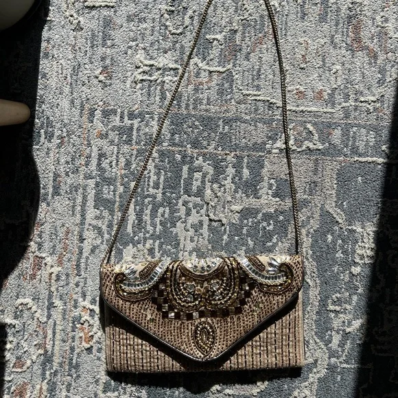 Lulu's Beaded Clutch - Brown and Gold - Picture 2 of 9